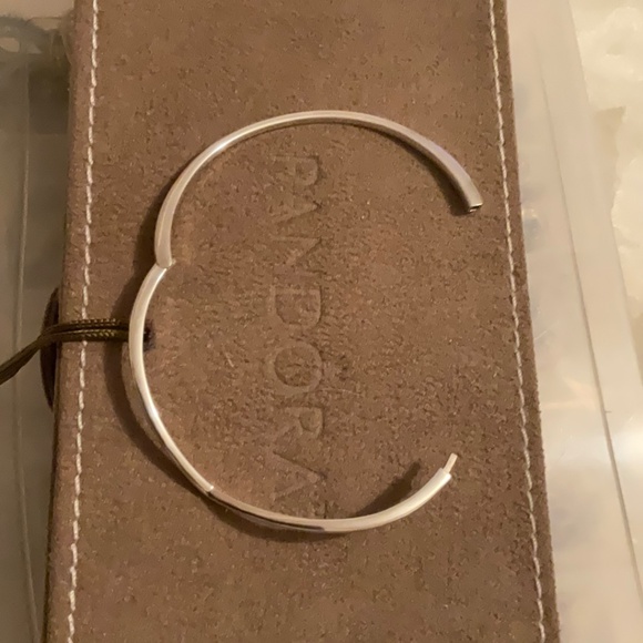 Pandora wishbone bracelet size 3 - Picture 2 of 5